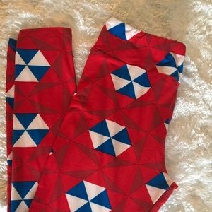 LuLaRoe Red, White & Blue Geometric Leggings!